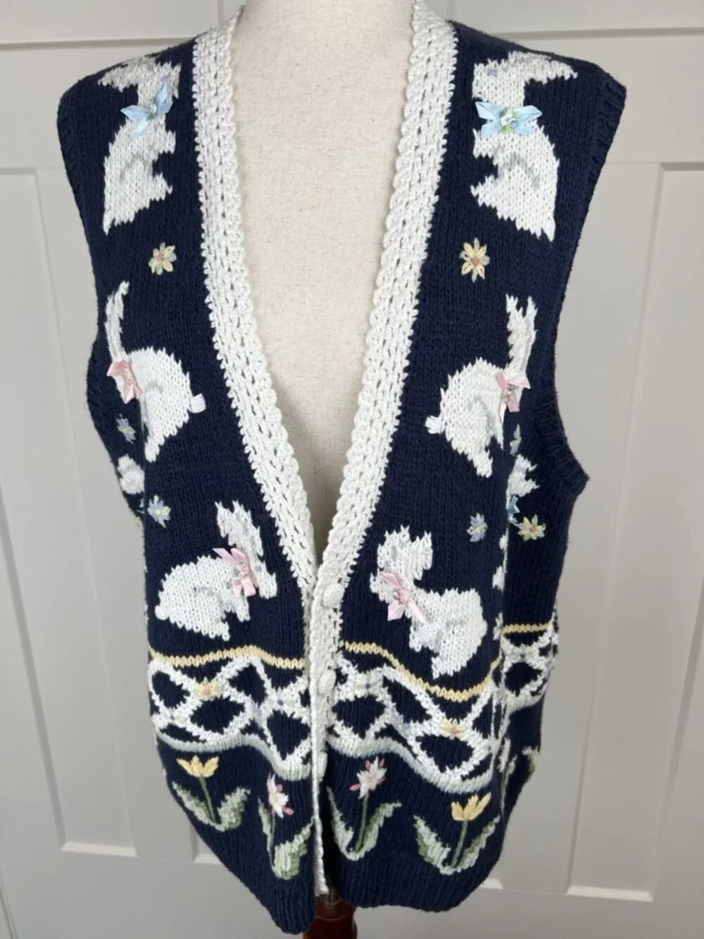 Vintage Marisa Christina Bunny Rabbit Sweater Vest L Hand Knit Easter Cottagecor